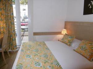 Hotels Hotel La Flore : photos des chambres
