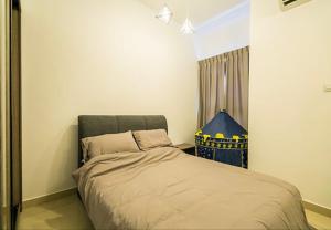 4-Bedrm ensuite family friendly house near Aeon Bukit Indah