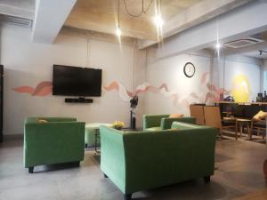 PINXS HOSTEL