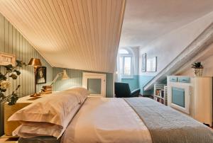 Mansarda in Piazza Castello