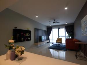 Southkey Mosaic by CozyStay