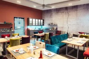 Hotel - Pension & Gaststätte "Alter König" - Vatterode