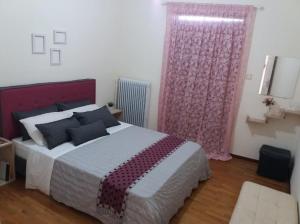 Comfortable 4th fl flat ideal for up to 8 people Ilia Greece