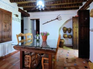 Cottage in Fuentes de Cesna with swimming pool