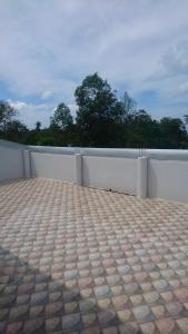 Easy Rooms and Minimart