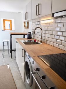 Villas Boutique Farmhouse Cottages with Pool, 6 Bedrooms - Angulus Ridet (Loire Valley) : photos des chambres