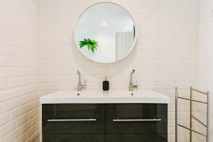 Your second home in Chiado