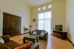 2 Bedroom Private Pool Villa B100