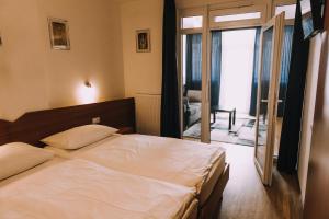 Junior Suite with Balcony room in Hotel Bellevue