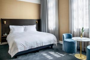 Luxury Room - Middle room in Pillows Grand Boutique Hotel Reylof Ghent