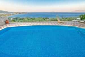 Villa Bamour With Paradise View Argolida Greece