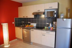 Villages vacances Lagrange Grand Bleu Vacances – Residence Le Mas de Torreilles : photos des chambres