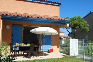 Villages vacances Lagrange Grand Bleu Vacances – Residence Le Mas de Torreilles : photos des chambres