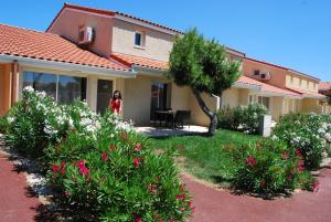 Villages vacances Lagrange Grand Bleu Vacances – Residence Le Mas de Torreilles : photos des chambres