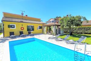 4 stern ferienhaus Spacious Three-Bedroom Villa Balun with Pool Poreč Kroatien