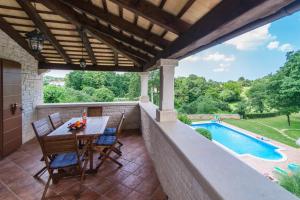Villa Catarina with Beautiful and Spacious Garden and Pool