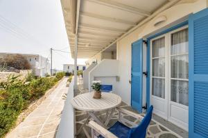 Apartments Tarsa Paros Greece