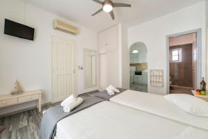 Apartments Tarsa Paros Greece