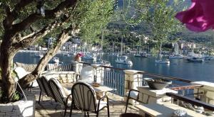 Waterside Apartments Kefalloniá Greece