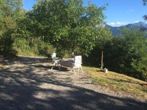 Chalets Beautiful Chalet with Terrace Garden Barbecue Parking : photos des chambres