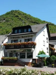 Pension / Ferienwohnungen Scheid - Weiler