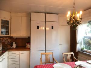 Hotel Accommodation In Flottsbro - 