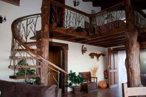 Entre las Piedras y musgo - El Fresno