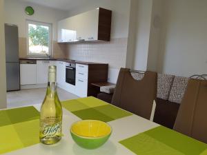 Apartment mit Pool Garten in Soline Insel Krk