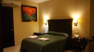 Hotel San Francisco - Agustín López