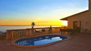 Ashram Villa Sunshine - 锡切斯