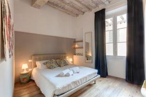 Boheme Apartment by Mamo Florence