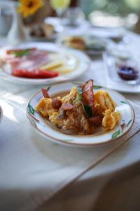 Country Club Hotel & Suites Euritania Greece