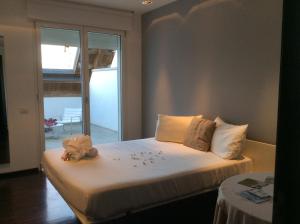 Double Room with Terrace room in 15.92 Hotel