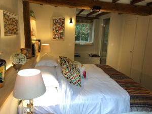Thames Edge Rooms