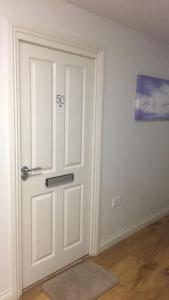 Sandy bay 56 sunrise drive first floor apartment