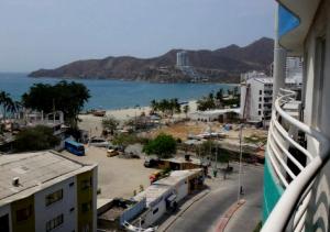 Apartamento con Piscina En el Rodadero Santa Marta Colombia