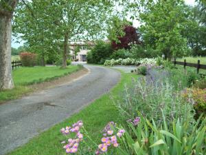 Pension L'Eglantyne Taponas Frankreich