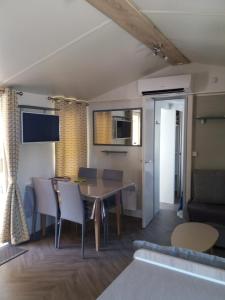 Campings Mobil home 3 chambres : photos des chambres