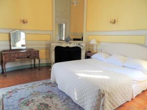 Hotels Chateau d'Ermenonville : photos des chambres