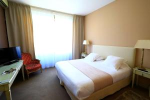 Hotels Hotel Le Renoir : photos des chambres
