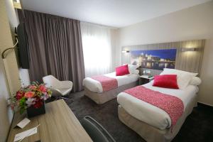Hotels Hotel Saphir Lyon : photos des chambres