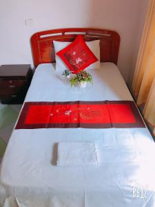 Phòng Deluxe Giường Đôi/2 Giường Đơn Nhìn Ra Vườn (Deluxe Double or Twin Room with Garden View)