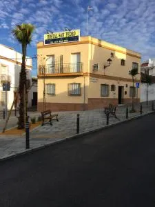 Hostal San Pedro - Sanlúcar la Mayor