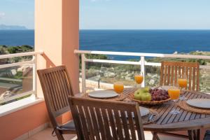 Anemolia Seaview Villa, with private Pool & Garden! Rethymno Greece