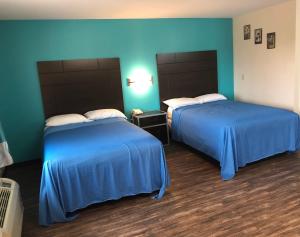 Double Room with Two Double Beds room in Euro Inn & Suites Of Slidell