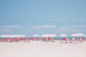 Sandpiper Beach Club