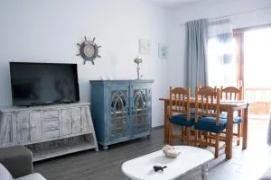 Close to Everything | A/C+ WiFi | 1min Beach | - El Guincho