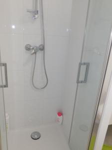 Appartements Room in Toulouse Studio 4 proche Airbus a TOULOUSE ST Martin du Touch : photos des chambres