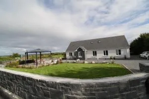 Atlantic Retreat Lodge - Knockakilleen