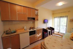 Brvnara i Apart Zlatiborski Mir